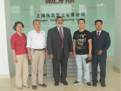  專家與我司領導合影留念