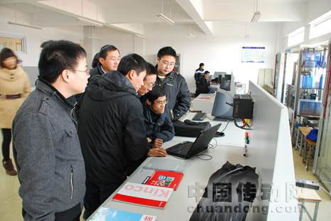 易控攜手破蛹教育成立自動化培訓(xùn)實驗室